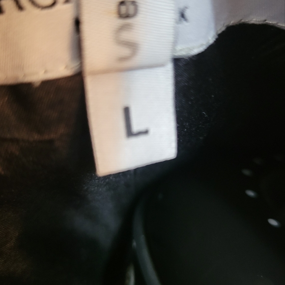 Morgane Le Fay Dress - Picture 9 of 9